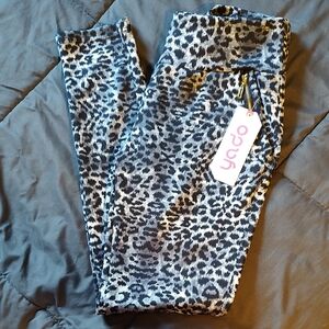 Yado Leopard Print Leggings M